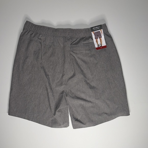 Mens Eddie Bauer Shorts gray Size XL  Stretch Water Repel  the tag is missing - Picture 2 of 10